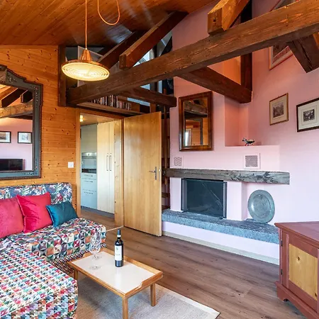 Schweizerhof Attic Apartment