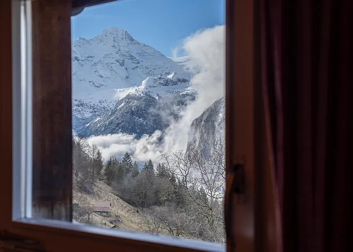 Schweizerhof Attic * Wengen