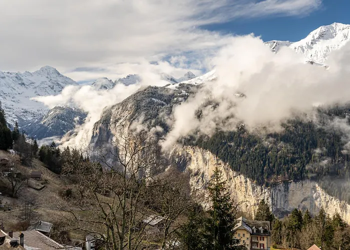 Schweizerhof Attic Apartman Wengen