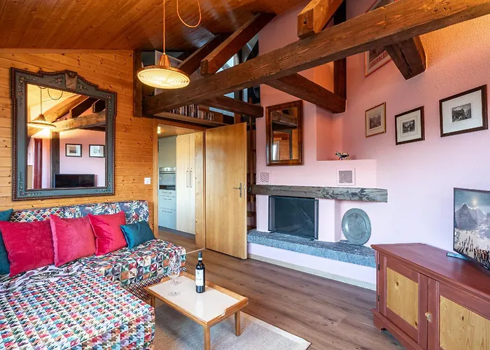 Schweizerhof Attic شقة